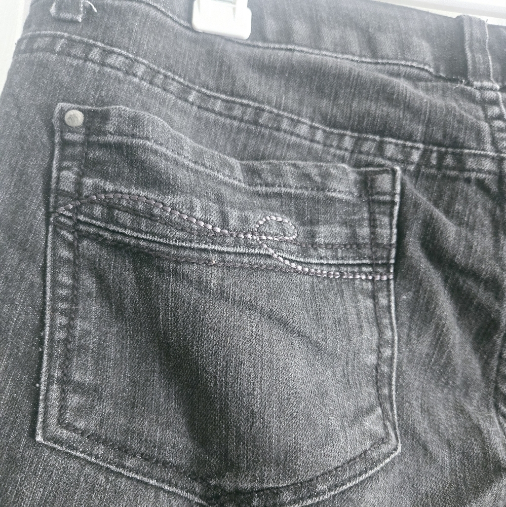 Christopher & Banks Black Straight Leg Jeans Size 12 - Picture 5 of 5